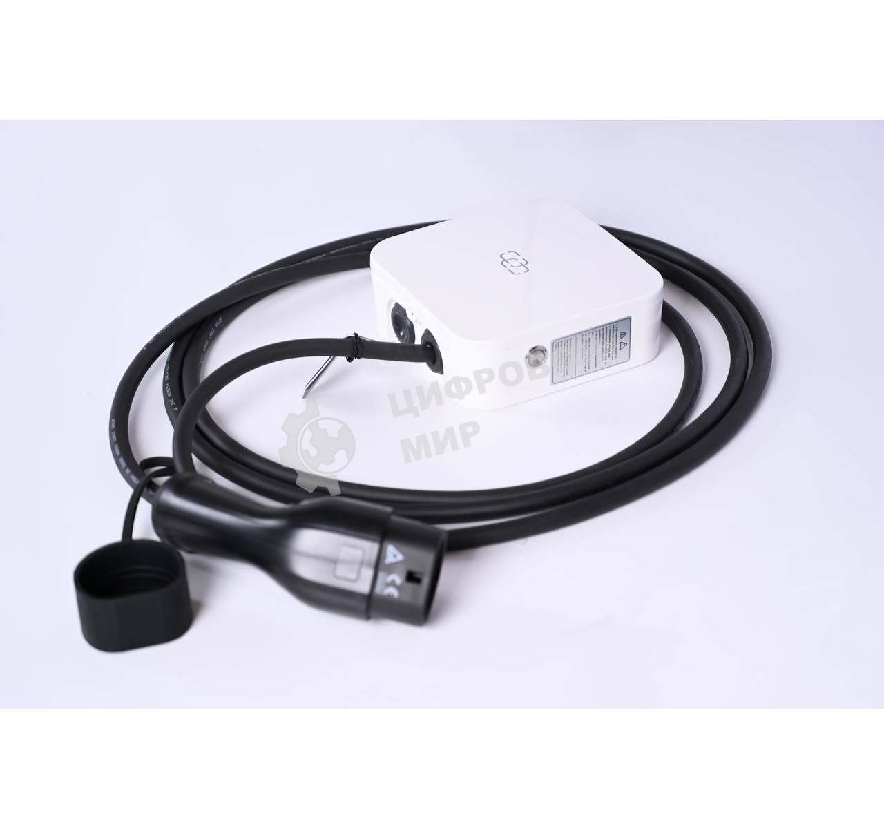 Зарядная станция S'OK SHN10316TP211KW-5 Green Energy, 3-фазы, 11kW (16A/380V),Bluetooth(APP), RFID, IP65, Type 2, 5м кабель