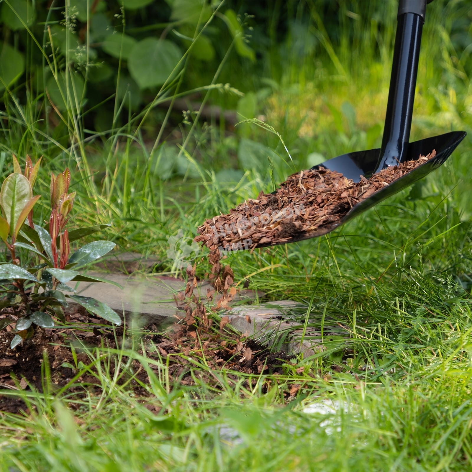Лопата Сибртех совковая, металлический черенок
