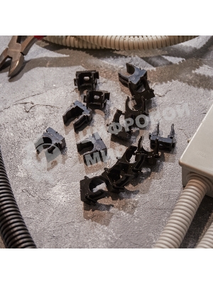 Крепеж-клипса для монтажного пистолета Rexant Ø 16 мм, черная (100 шт/уп)