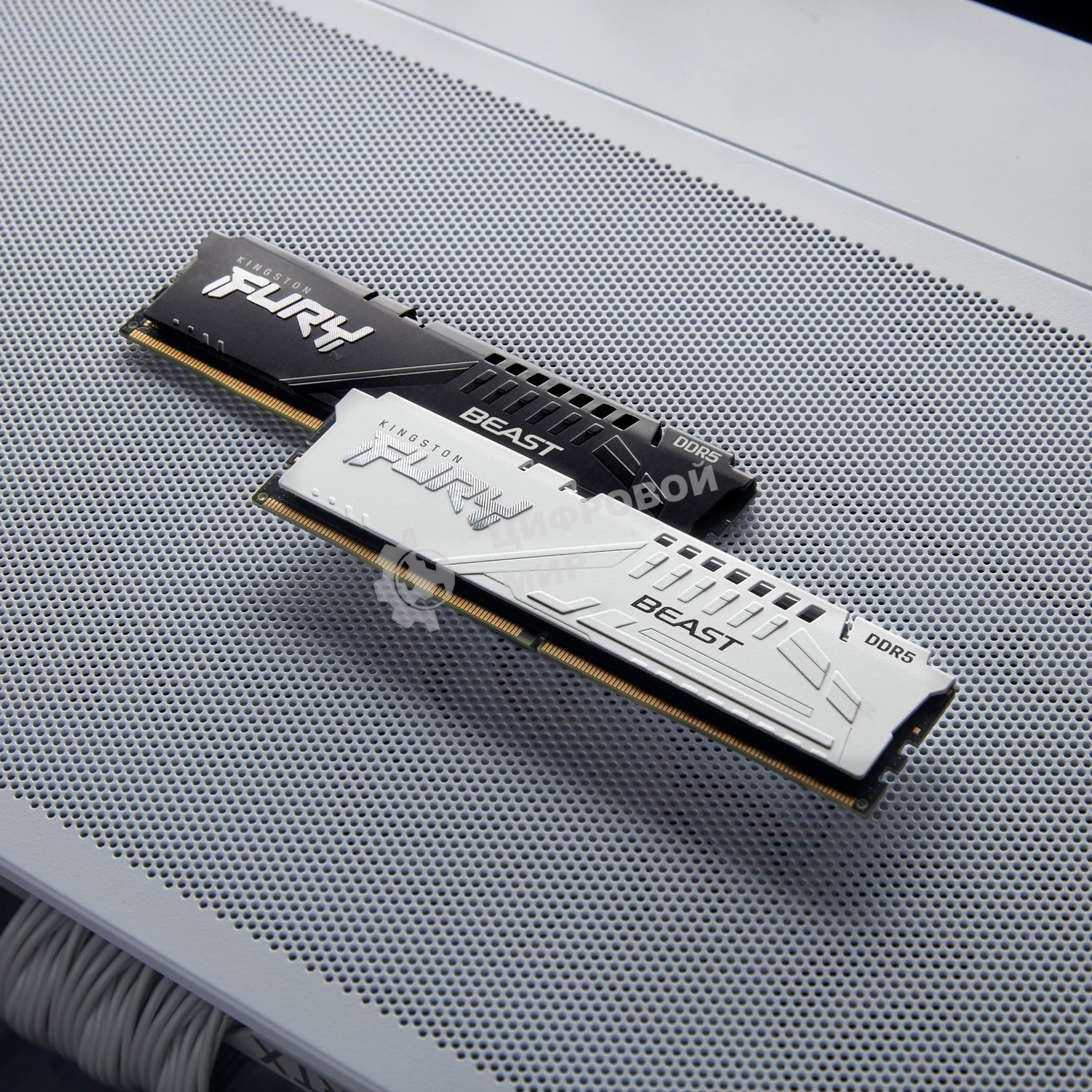 Оперативная память Kingston Fury Beast, DDR5, 32GB (2x16GB), 5200MHz, CL40, DIMM, с радиаторами, белый
