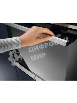 Встраиваемый духовой шкаф Electrolux EOD5F71X с паром, 60 см, каталитическая очистка, 72 л, 8 режимов, нержавеющая сталь,направляющие проволочные + телескопические (1 уровень)