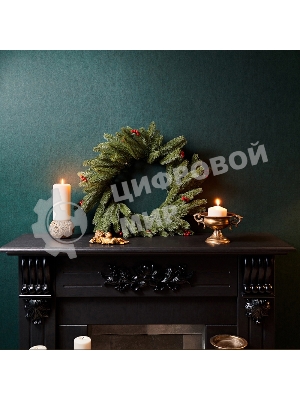 Еловый венок с ягодами Neon-night Ø 45 см, литой