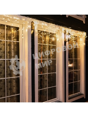 Гирлянда Neon-night Айсикл (бахрома) светодиодный, 4,8 х 0,6 м, прозрачный провод, диоды теплый белый, 176 LED