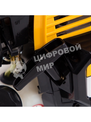 Триммер бензиновый Denzel DR-33S, 33 см3, разъемная штанга, состоит из 2 частей