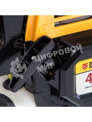 Триммер бензиновый Denzel DR-43, 43 см3, неразъемная штанга, состоит из 2 частей