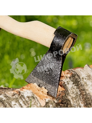 Россия Топор,2000 г,в сборе,кованый,деревянное топорище,500 мм,а2 21674