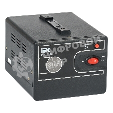 Стабилизатор напряжения переносной Iek IVS21-1-D15-13 HUB 1,5кВА