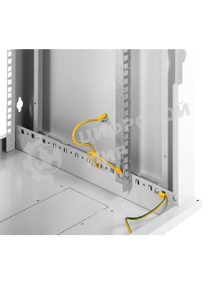Шкаф телеком. ЦМО настенный разборный 18U (600х650) дверь стекло, черный