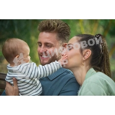 Ручной молокоотсос Philips SCF430/10. В комплекте: 1 ручной молокоотсос, соска серии Natural, фиксирующее кольцо, крышка для транспортировки