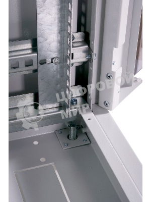 Шкаф телекоммуникационный напольный ЭКОНОМ 18U (600 600) дверь стекло, дверь металл