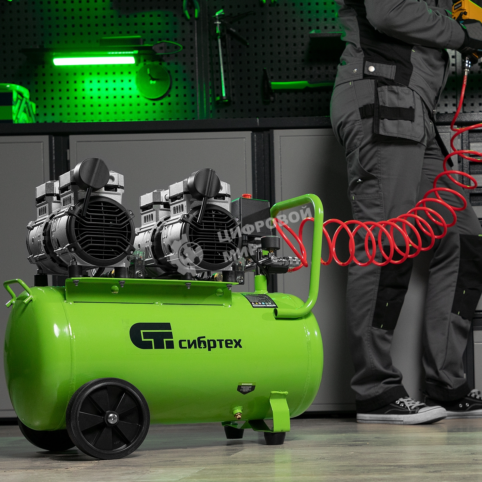 Компрессор безмаслянный малошумный Сибртех МБ 2000/50, 2000 Вт, 50л, 300 л/мин