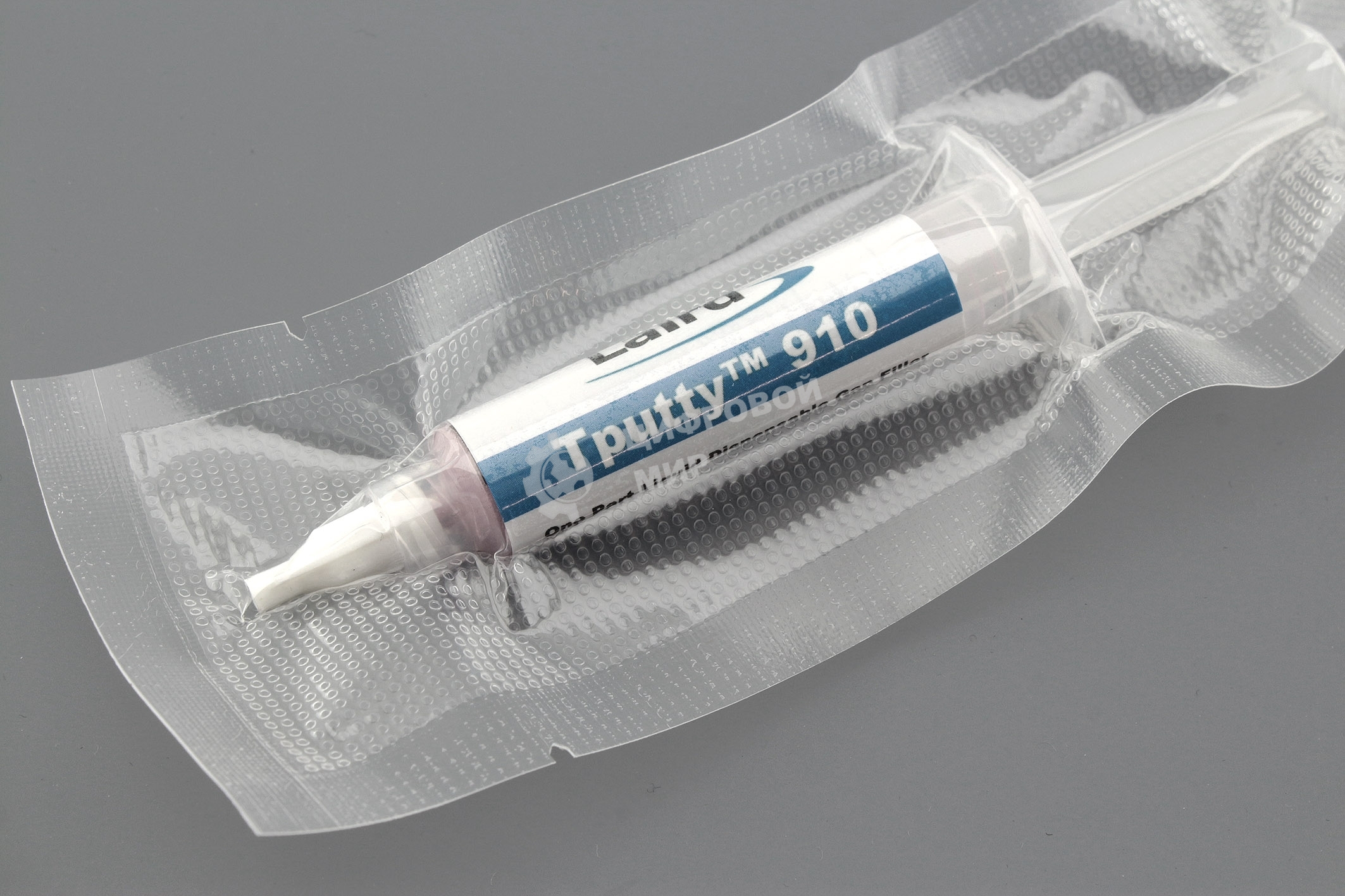 Жидкая термопрокладка Laird tputty 910 9,5 г. 3 мл