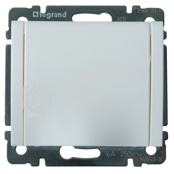 Розетка 2К+З с защ. шт., с крышкой, бел., с лиц. пан.