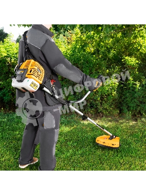 Триммер Denzel DT 52S бензиновый 52см3 3 лс. разъемная штанга состоит из 2 частей