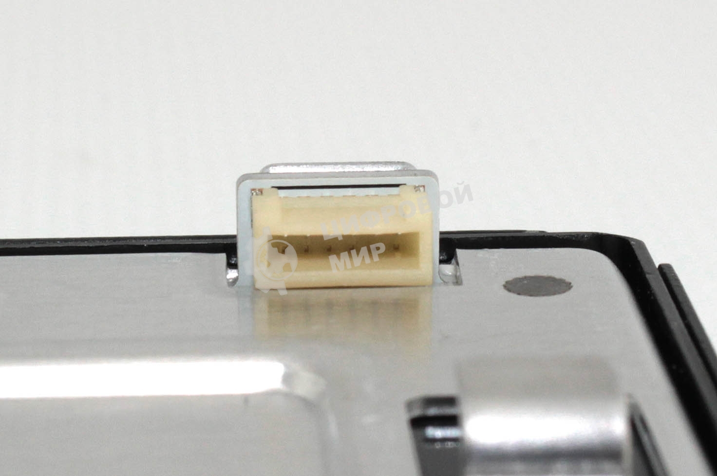 Матрица M240Q008 V1