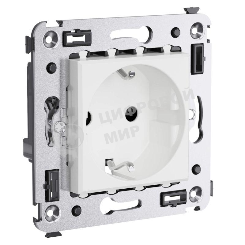 Розетка 3п 2P+E СП Avanti 