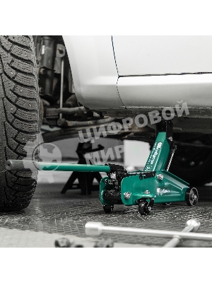 Домкрат гидравлический подкатной, Сибртех 2 т, 135-320 мм, в пластиковом кейсе