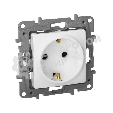 Механизм розетки 1-м СП Etika 2К+З 16А защ. шторки с заземл. винт. зажимы бел. Legrand 672222
