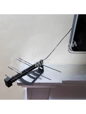 ТВ антенна Rexant комнатная для цифрового телевидения DVB-T2 