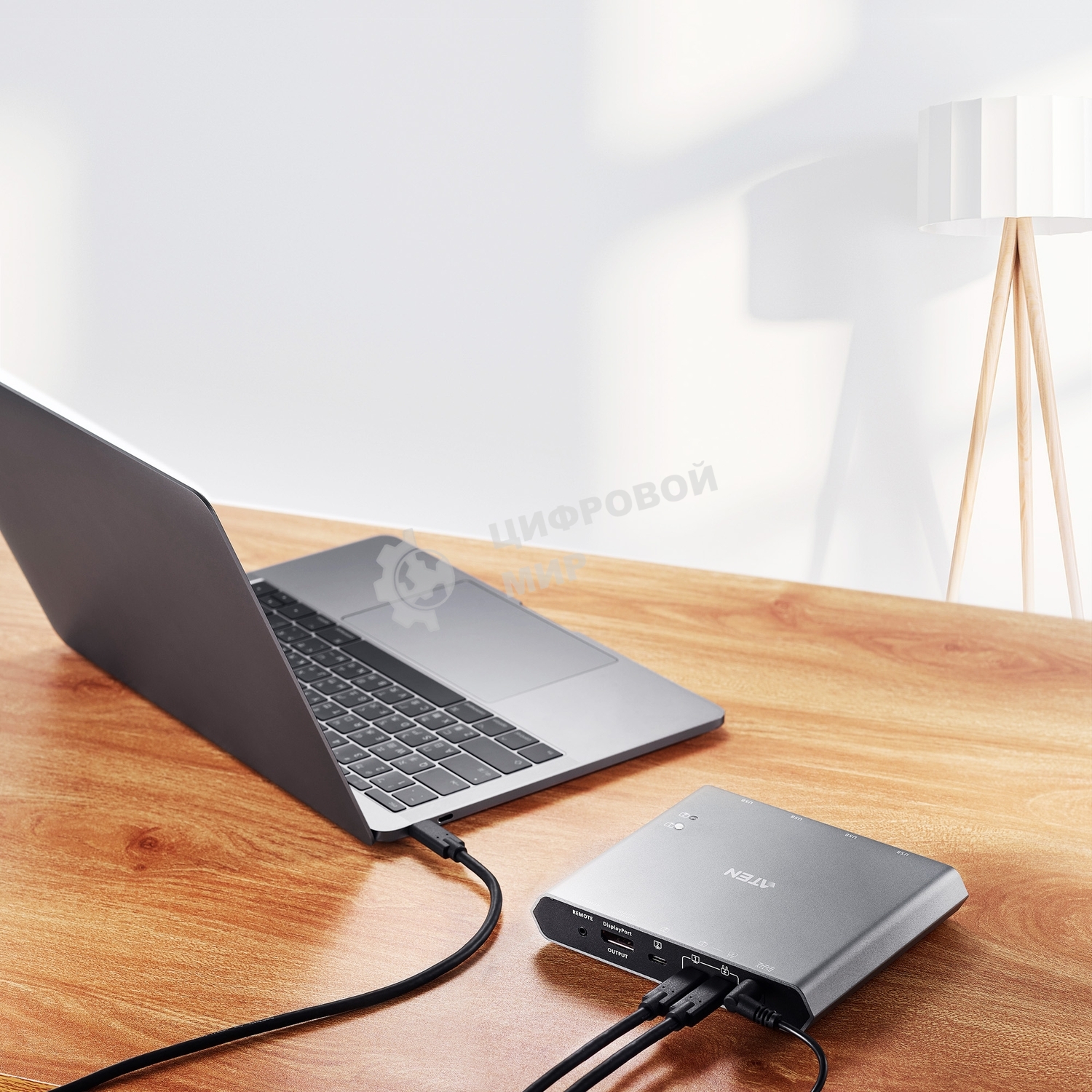 Переключатель ATEN 2-Port 4K DisplayPort USB-C KVM Dock Switch with Power Pass-through