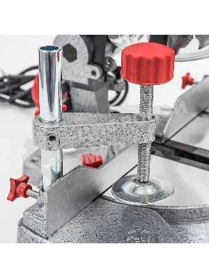 Пила торцевая Ставр ПТ-210/1400М (1шт) 1400 Вт, 5000 об/мин, диаметр диск 210 мм, посадочный диаметр диска 25,4 мм, максимальный пропил 55*120мм, угол распила 45 град в обе стороны, алюминиевый стол