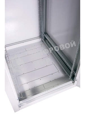 Шкаф коммутационный ЦМО (ШТК-Э-24.6.8-13АА) 24U 600x800 мм пер. дв. стекл металл 2 бок. пан. 540 кг серый