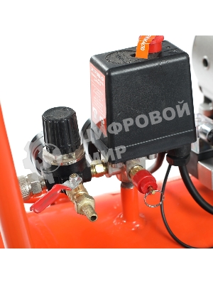 Компрессор поршневой безмасляный Patriot WO 80-360, 360 л/мин, 8 бар, 2200 Вт, 80 л, быстросъем и 