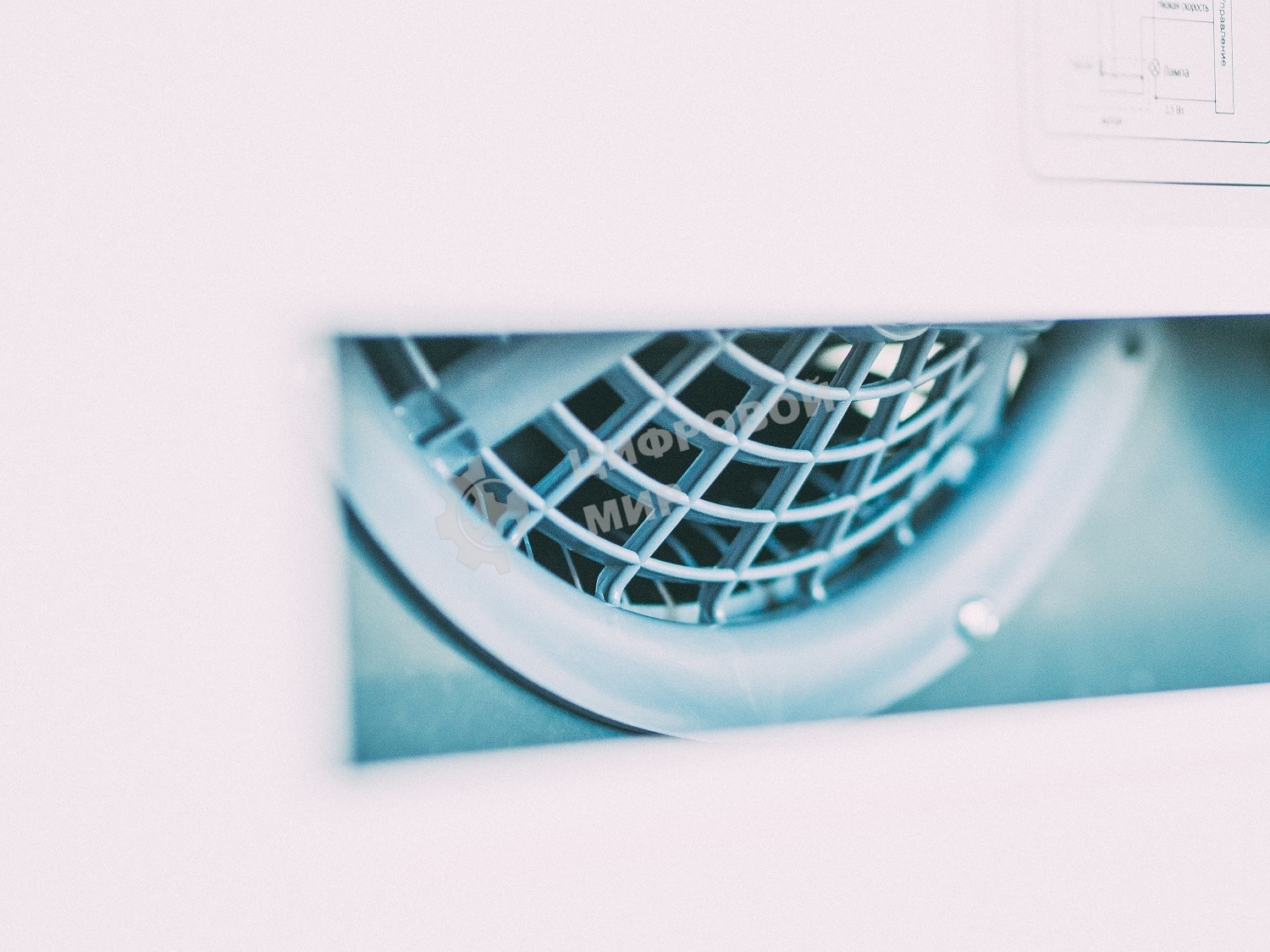 Вытяжка встраиваемая LEX HUBBLE G 500 белый, 50 см, 650 куб. м/ч, 48 дБ