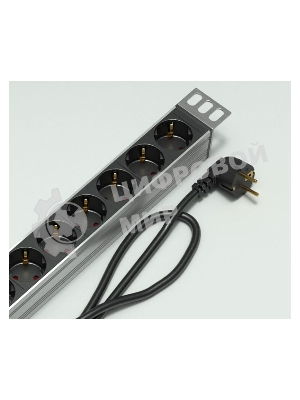Вертикальный блок розеток ЦМО Rem-16 с авт. 16А, 20 Shuko, 16A, алюм., 33-38U, шнур 3 м. (R-16-20S-A-1420-3)