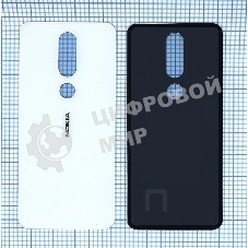 Задняя крышка для Nokia 6.1 Plus белый