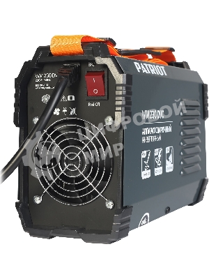 Сварочный аппарат Patriot WM230DVC инвертор ММА 10.7кВт (кейс в комплекте)