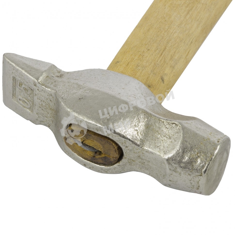 Молоток Россия слесарный,500 г,круглый боек,деревянная ручка 10240