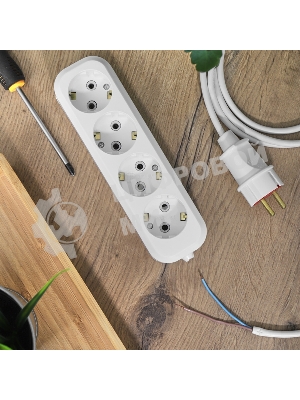 Колодка 4 гнезда c заземлением Rexant