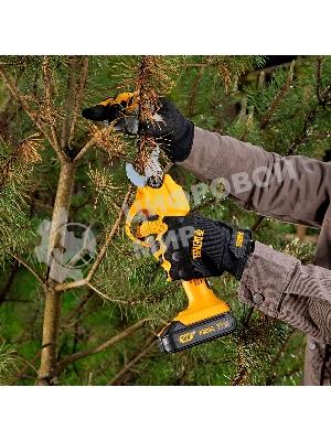 Перчатки универсальные Denzel 68003 усиленные, с защитными накладками, размер 10