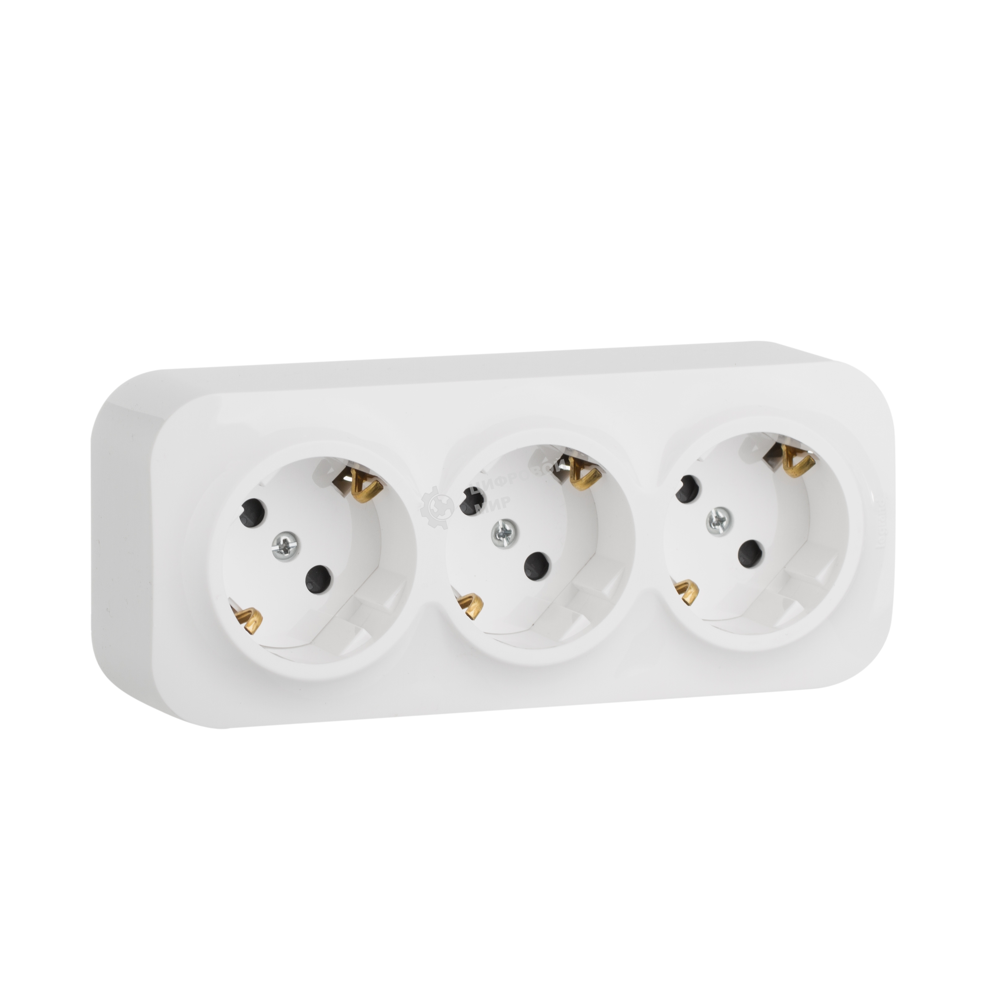 Блок розеток Quteo с предварительным подключением 3x2К+З со шторками, 16A, 250В, IP 20, белый