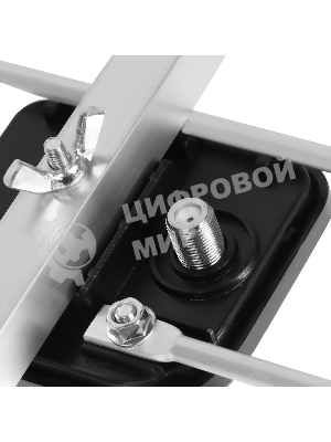 Антенна телевизионная пассивная Hyundai H-TAE260 серебристый