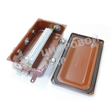 Коробка КЗНС-16 УХЛ1.5 IP65 с латунными сальниками ЗЭТА zeta30316