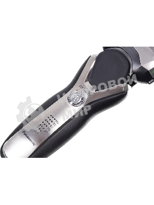 Электробритва сетчатая Panasonic ES-RT77-S520 реж.эл.:3 питан.:аккум. серебристый/черный